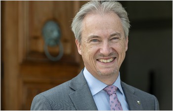 Laurent Miéville: un scientifique à la tête du Parlement