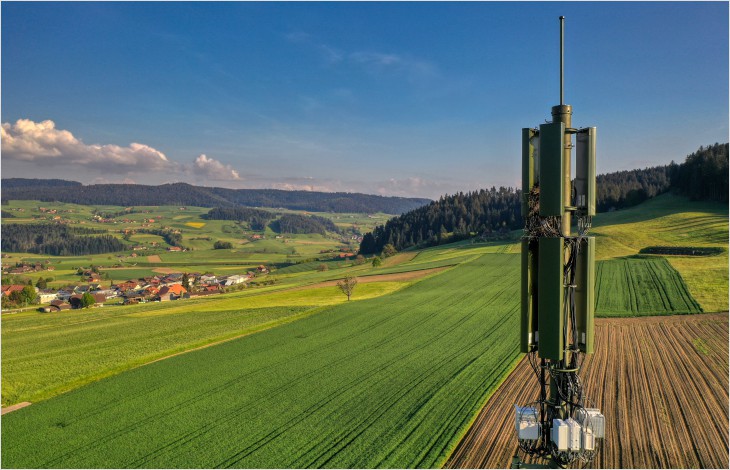 Antennes de téléphonie mobile 5G : levée du gel des autorisations pour les nouvelles installations